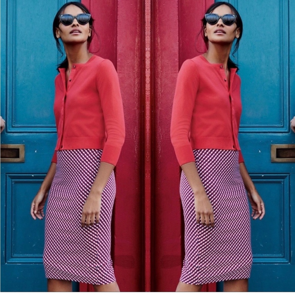 Boden Pink and Blue Patterned Pencil Skirt - Picture 2 of 10